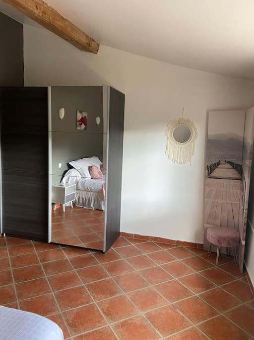 Gite A La Ferme Avec Jacuzzi Et Sauna Villefloure Exterior foto