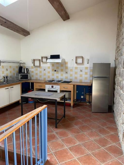 Gite A La Ferme Avec Jacuzzi Et Sauna Villefloure Exterior foto