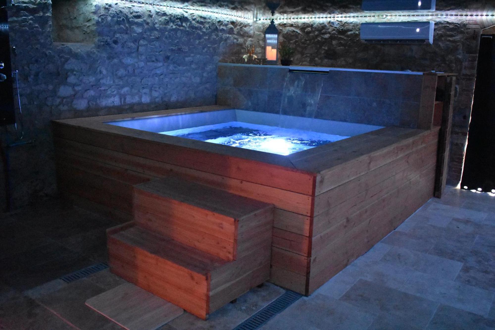 Gite A La Ferme Avec Jacuzzi Et Sauna Villefloure Exterior foto